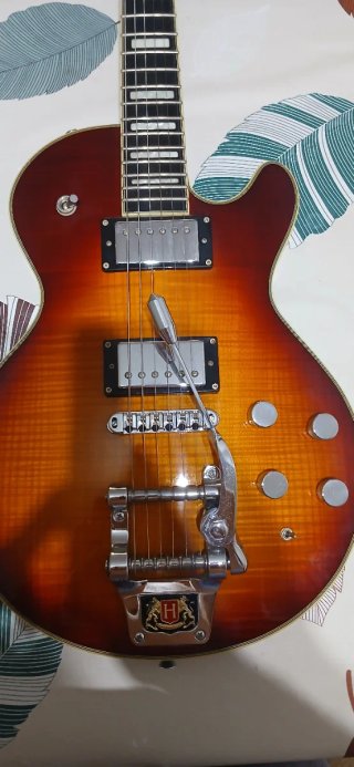 Guitarra Eléctrica Hastromg Sunburst