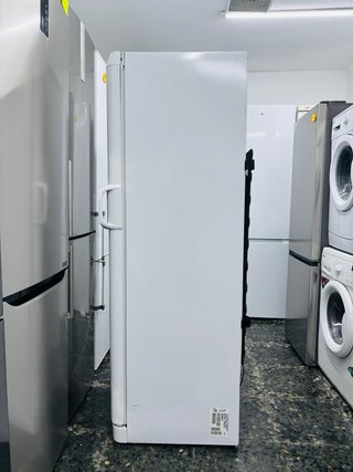 Conjelador Indesit Blanca