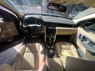 Land Rover Discovery Sport 2015