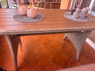 Mesa de terraza ratán