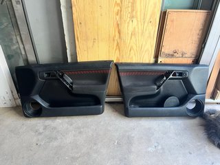 Paneles Puerta golf 3 “gti edition” 5p