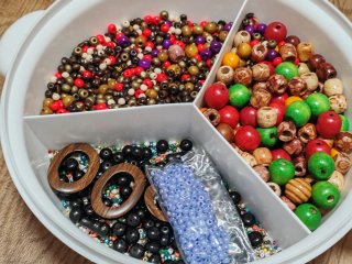 Abalorios para pulseras y manualidades