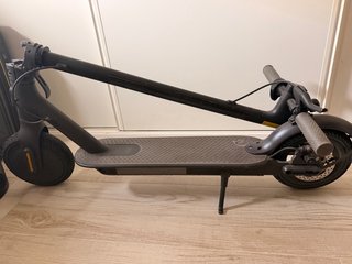 Patinete Xiaomi: frenos y ruedas nuevos