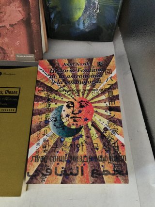 Libros variados 25€ UNIDAD