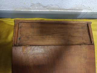 ANTIGUO ESCRITORIO DE SOBREMESA DE MADERA
