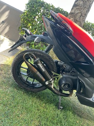 Aprilia SR Motard 50 Scooter 2019 Negra