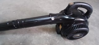 Soplador McCulloch GB 320