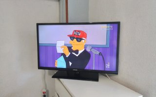Tv 32"+soporte pared ascao