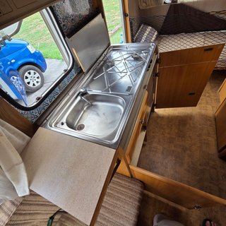 Caravana -750 kg