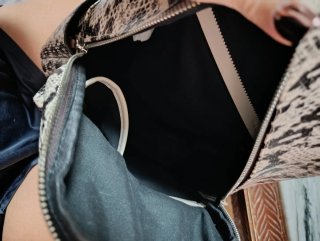 Mochila Yoga Morada + Bloque + Almohadilla