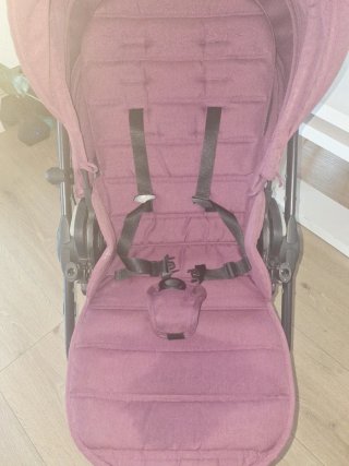 Carro Baby Jogger con funda transporte e impermeab