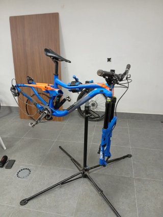 Giant Trance 1 2018