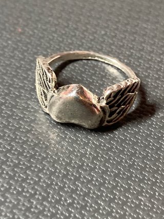 Anillo Corazón con Alas Plata 17.7mm