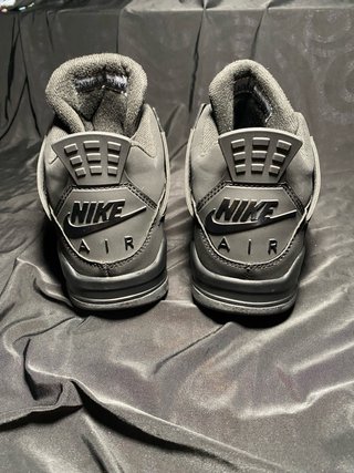 Jordan 4 Black Cat Talla 41