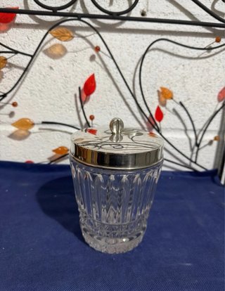 Bote de cristal con tapa decorada de alpaca plapl