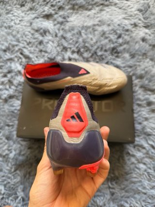 scarpini Adidas Predator Elite Laceless