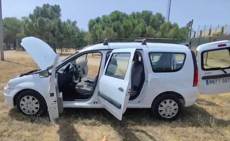 Dacia Logan 2010 - foto 1