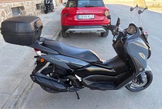 Yamaha NMAX 125 Negra