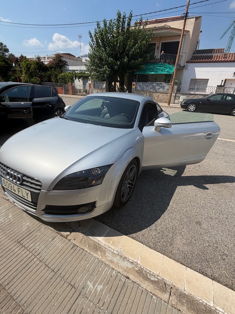 Audi TT 2007 - foto 1