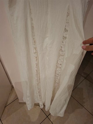 Abito lungo bianco in pizzo