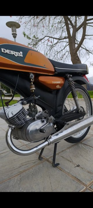 Derbi Antorcha Tricampeona