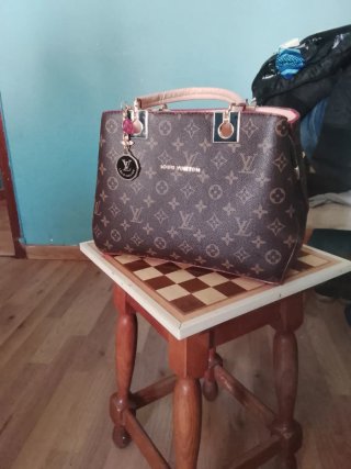 Bolso Louis Vuitton Marrón