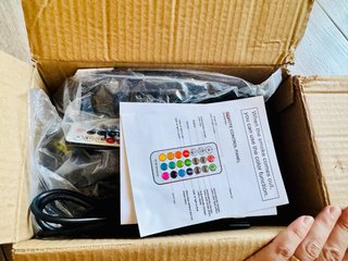 NUEVO! Maquina de humo con 8 LED y mando nueva