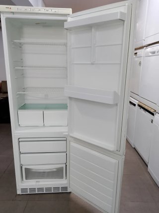Nevera blanca Tagor