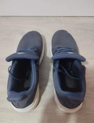 Scarpe Adidas Blu e Bianche