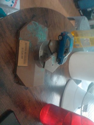 Escultura Renault 1997