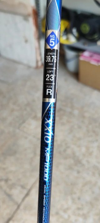 Palo de golf híbrido XXIO