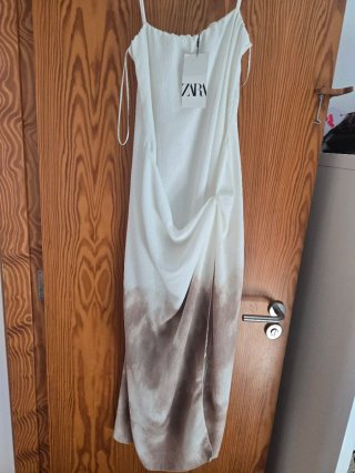 Vestido Zara blanco y marrón talla s con etiqueta