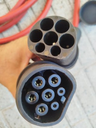 Cable de carga coche eléctrico