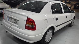 Opel Astra 2003