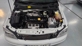 Opel Astra 2003