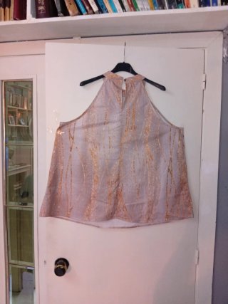 Blusa SHEIN Curve Beige/Negro Talla XL