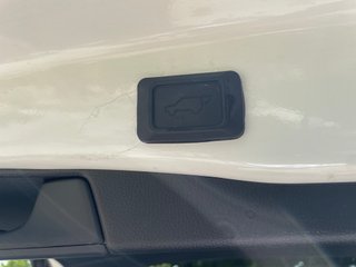 Toyota Rav4 2.5l 220H Feel!