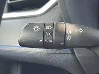 Toyota Rav4 2.5l 220H Feel!