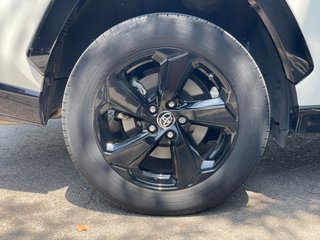 Toyota Rav4 2.5l 220H Feel!