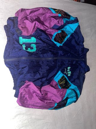 Conjunto deportivo chaqueta y pantalón