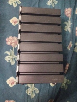 ORGANIZADOR PARA JUEGOS PSX/PS1 MARCA LOGIC3