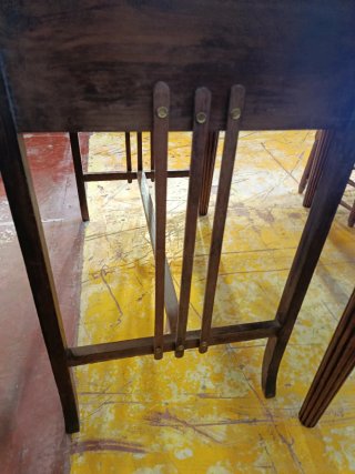 ANTIGUO TOCADOR O ESCRITORIO DE MADERA CON ESPEJO