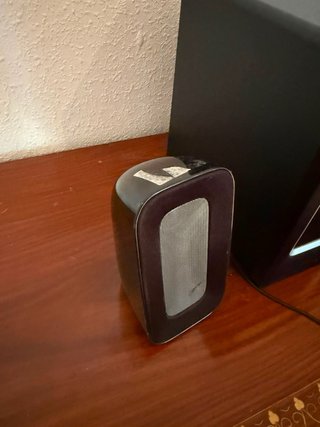 Altavoces Philips Negros y Plateados