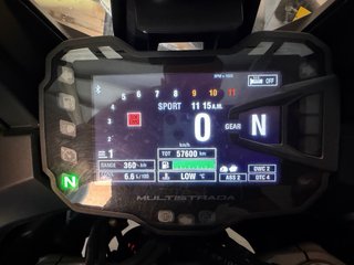 Ducati Multistrada 1200S Roja
