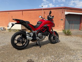 Ducati Multistrada 1200S Roja
