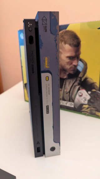 Xbox One X Cyberpunk 2077 Special Edition