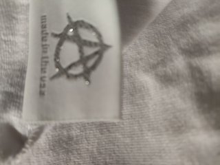 Camiseta parecida a marca REVENGE XL
