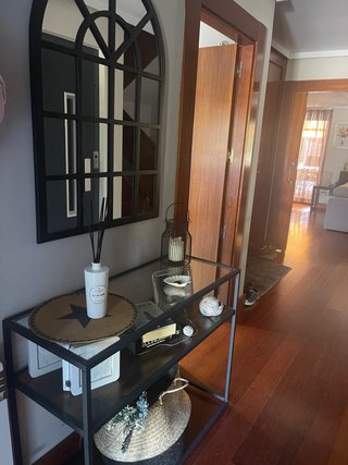 Conjunto entrada industrial madera y metal