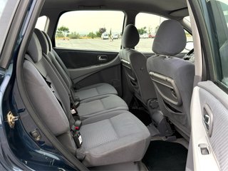 Nissan Almera 2005