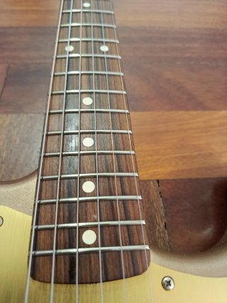 Fender Stratocaster Vintera 60s Road Worn. 9'5